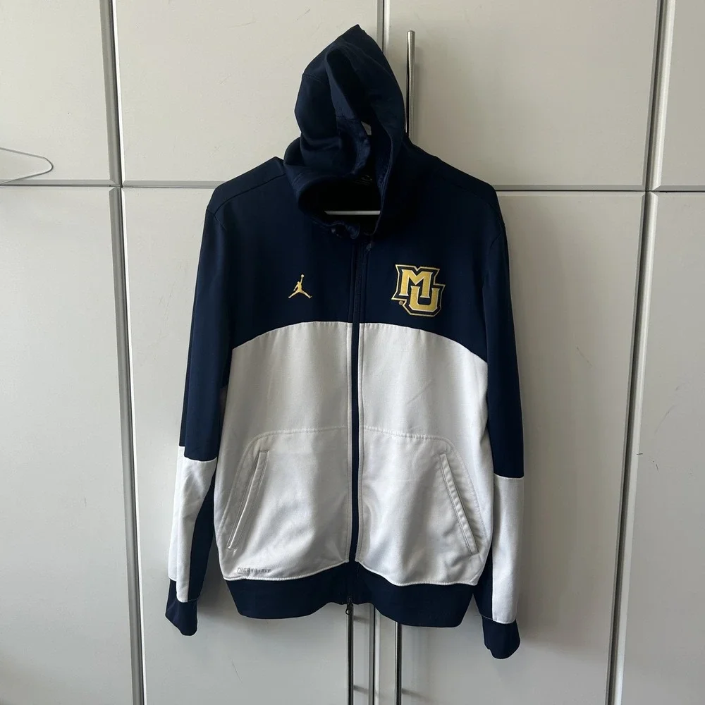 Jordan Marquette Golden Eagles Basketball Therma-FIT Full Zip Hoodie Navy M